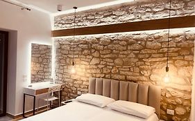 Comfort Guest Rooms Vila Hm