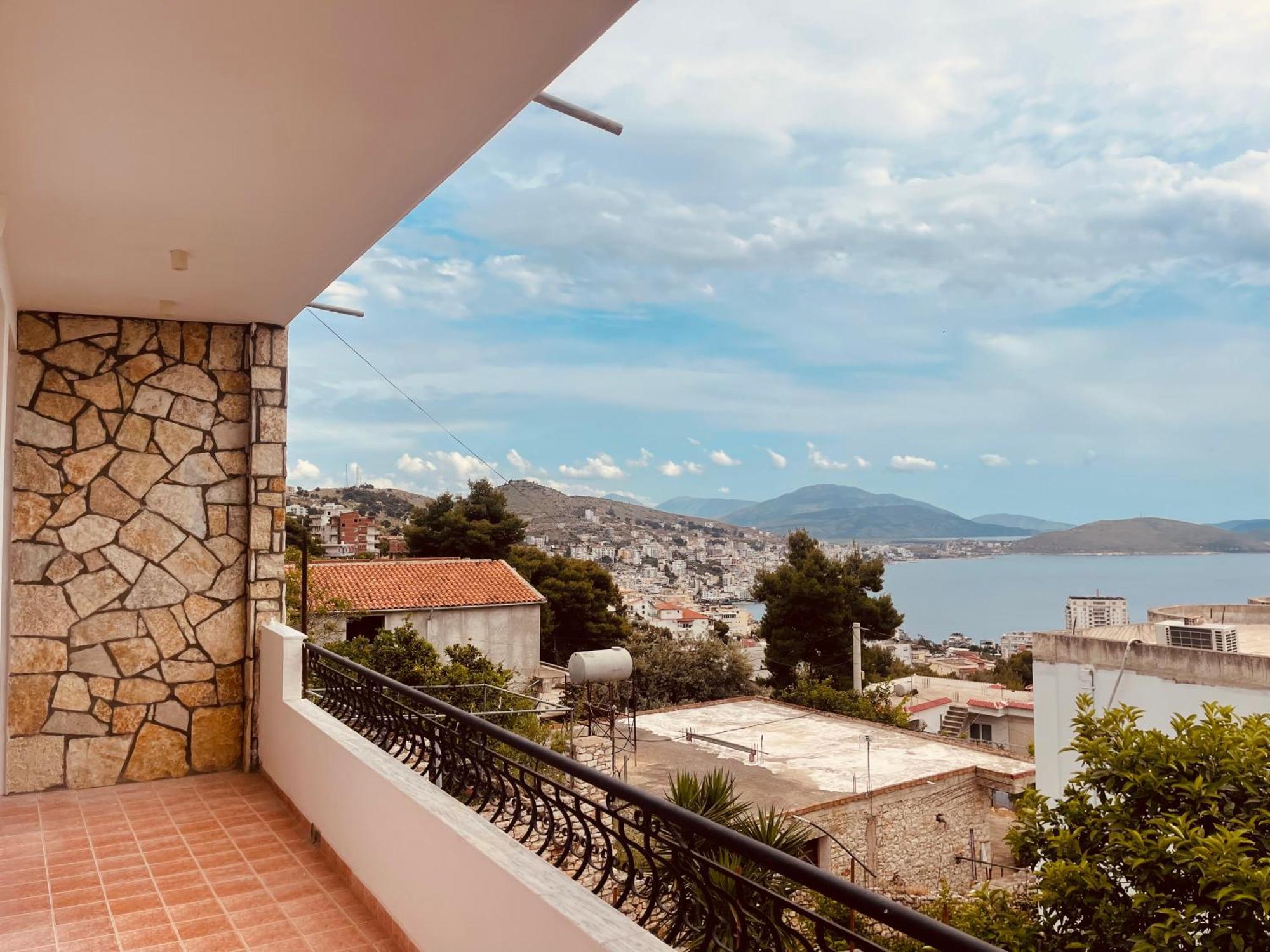 Comfort Guest Rooms Vila Hm Sarande Exterior photo