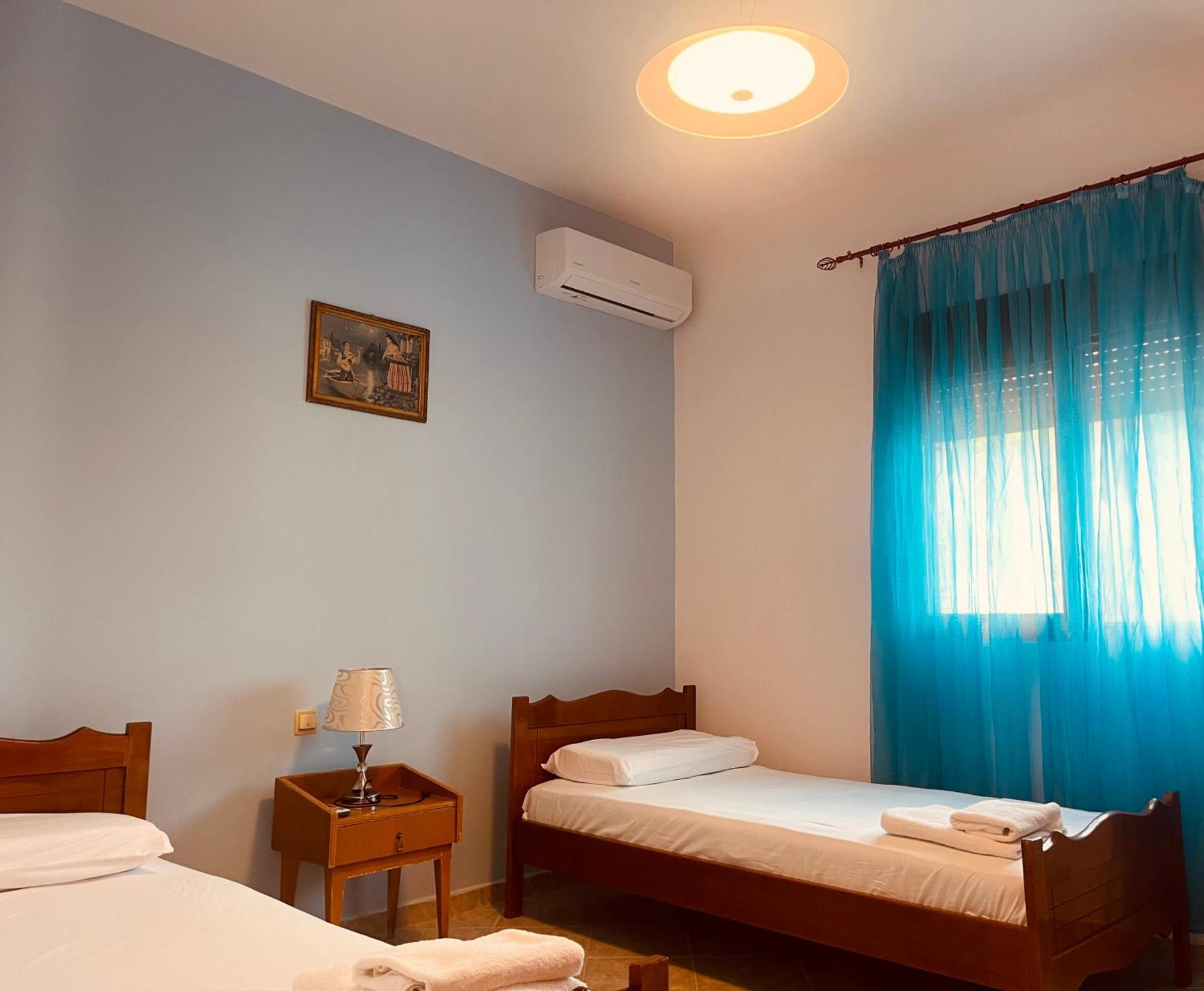 Comfort Guest Rooms Vila Hm Sarande Exterior photo