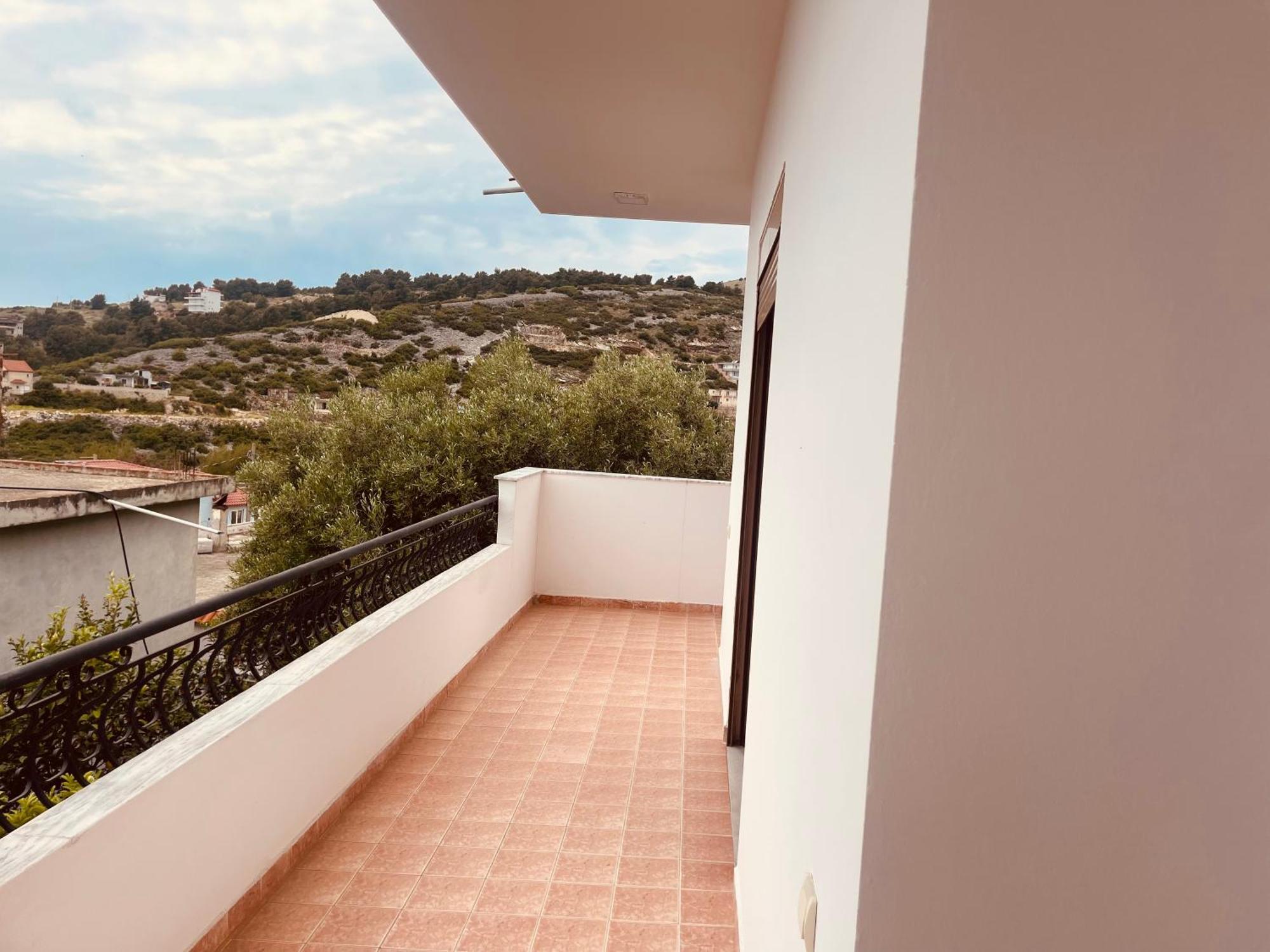 Comfort Guest Rooms Vila Hm Sarande Exterior photo